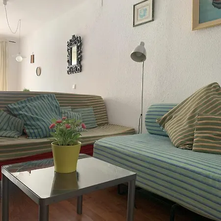 En Apartament *